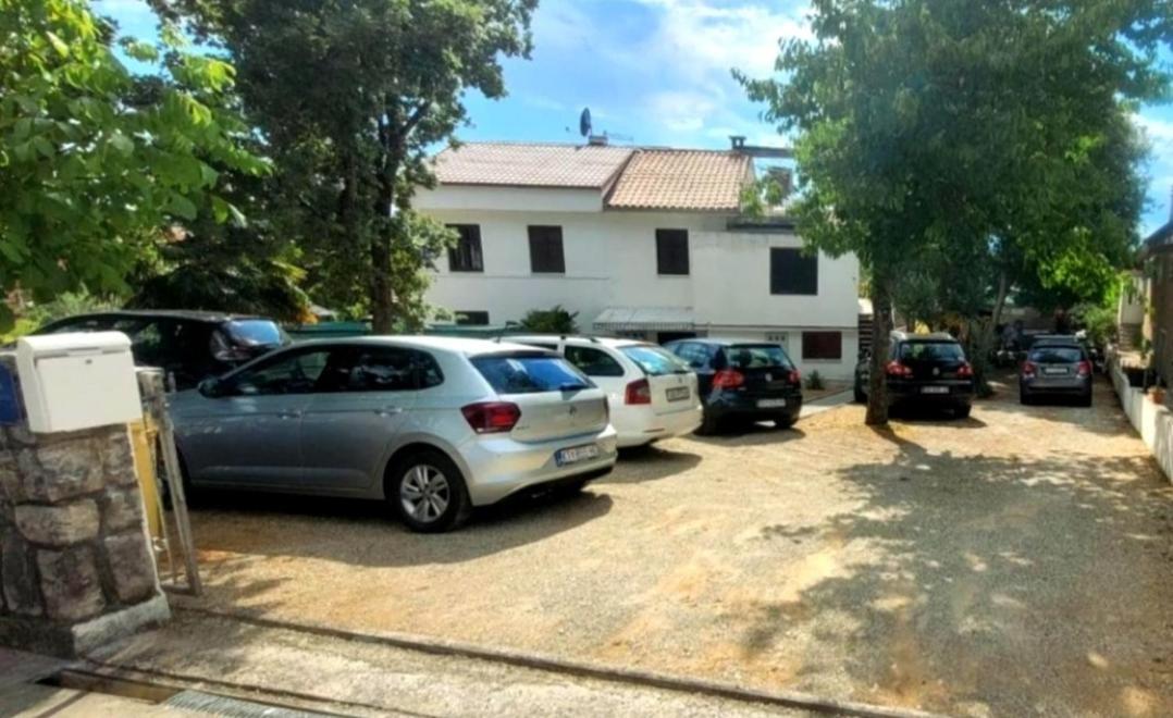 Unique Apartments مالينسكا المظهر الخارجي الصورة